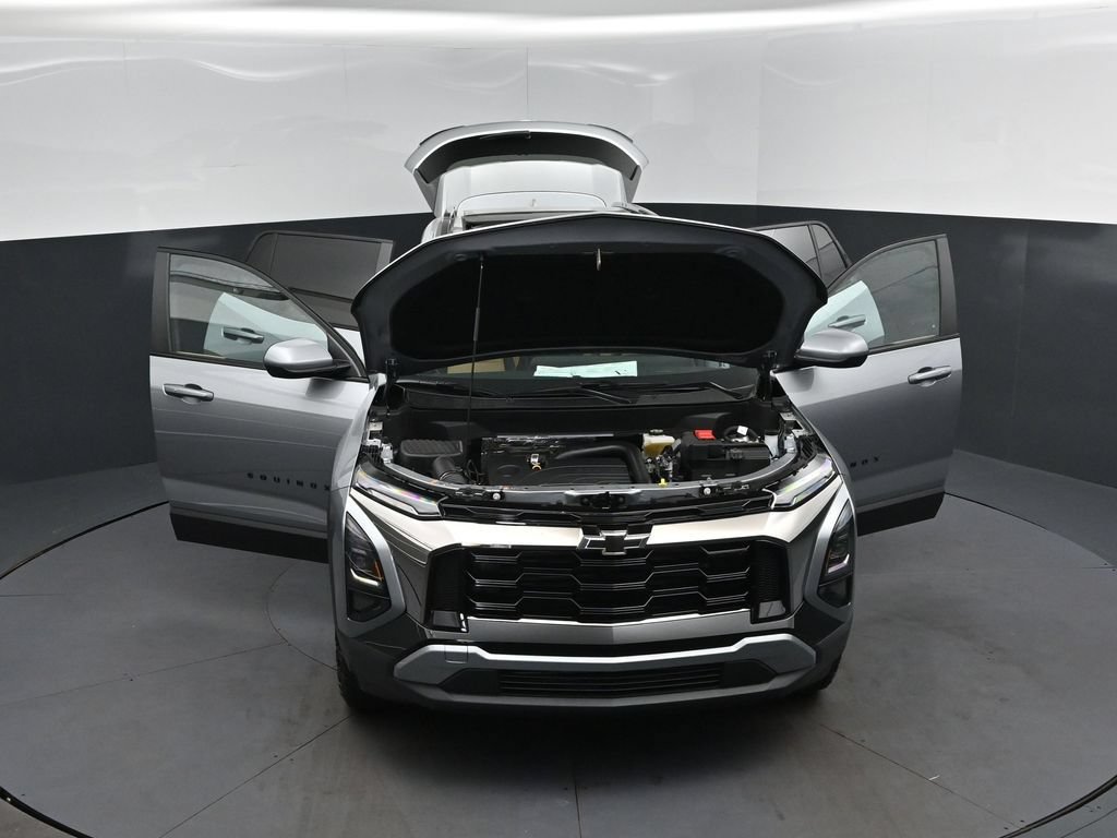 New 2026 Chevrolet Equinox ACTIV w/ Convenience Package III FWD image 52