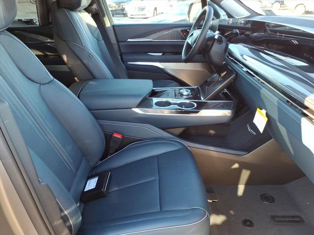 New 2026 Cadillac Escalade IQ Luxury 2 image 22