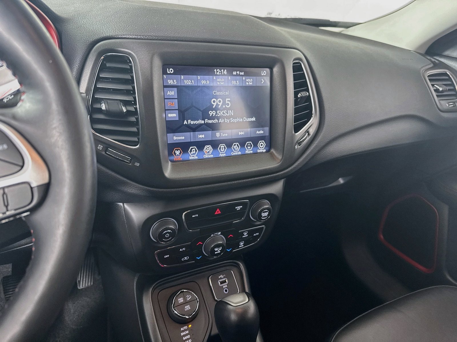 Used 2019 Jeep Compass Trailhawk w/ Leather Interior Group AWD/4WD image 15