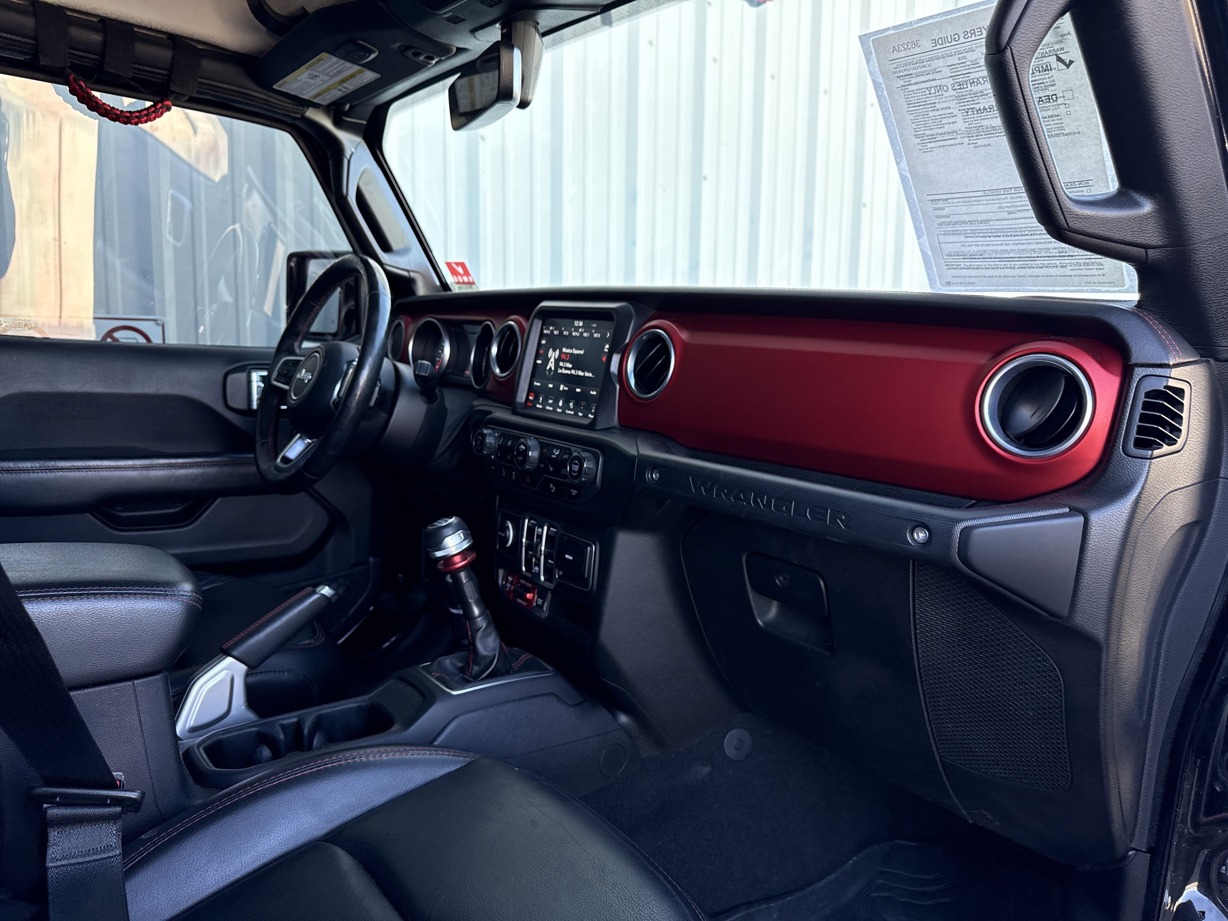 Used 2018 Jeep Wrangler Unlimited Rubicon image 43