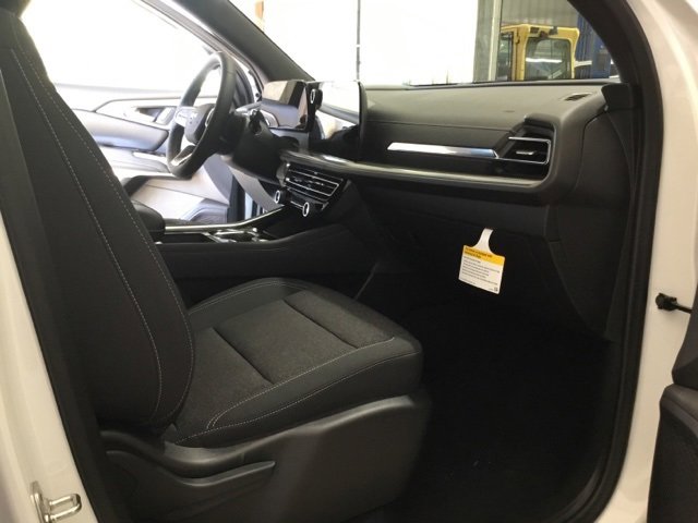 New 2026 Chevrolet Traverse LT w/ LPO, Floor Liner Package image 55