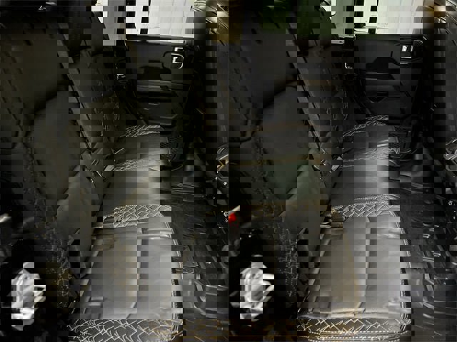 Used 2023 Jeep Wrangler Unlimited Sahara image 27