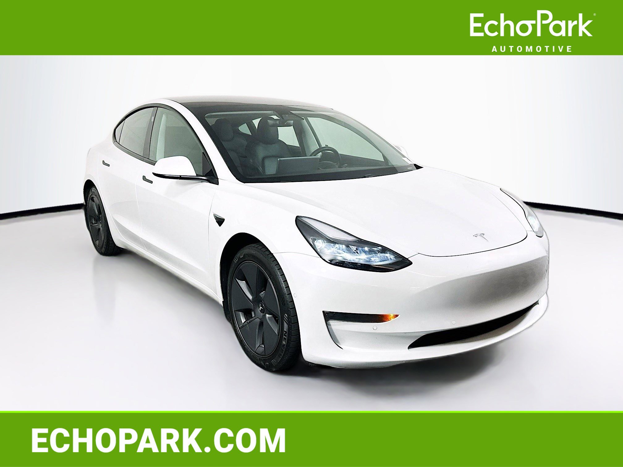 Used 2021 Tesla Model 3 Standard Range Plus RWD image 1