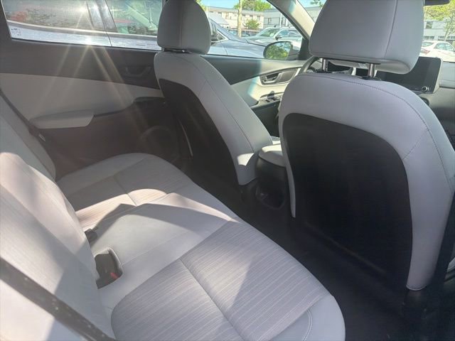 Used 2023 Hyundai Kona SEL AWD/4WD image 10