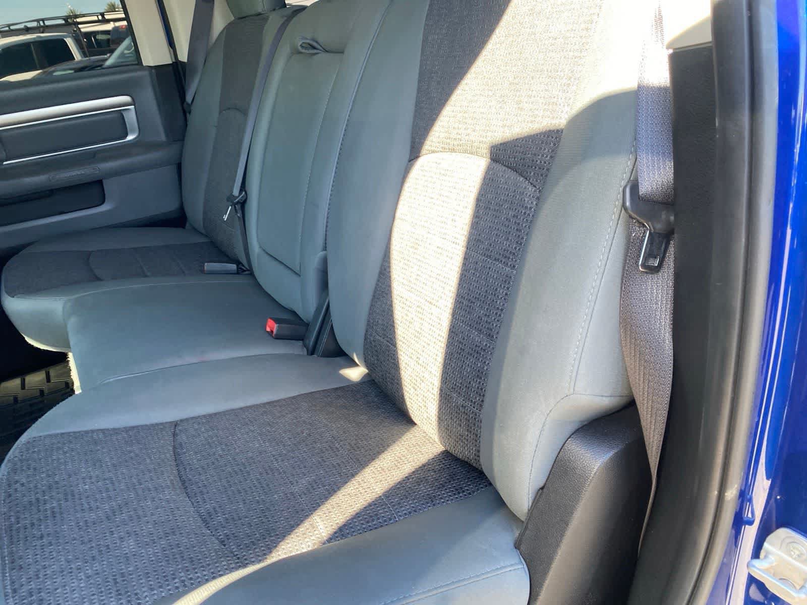 Used 2016 RAM 2500 SLT w/ Protection Group AWD/4WD image 14