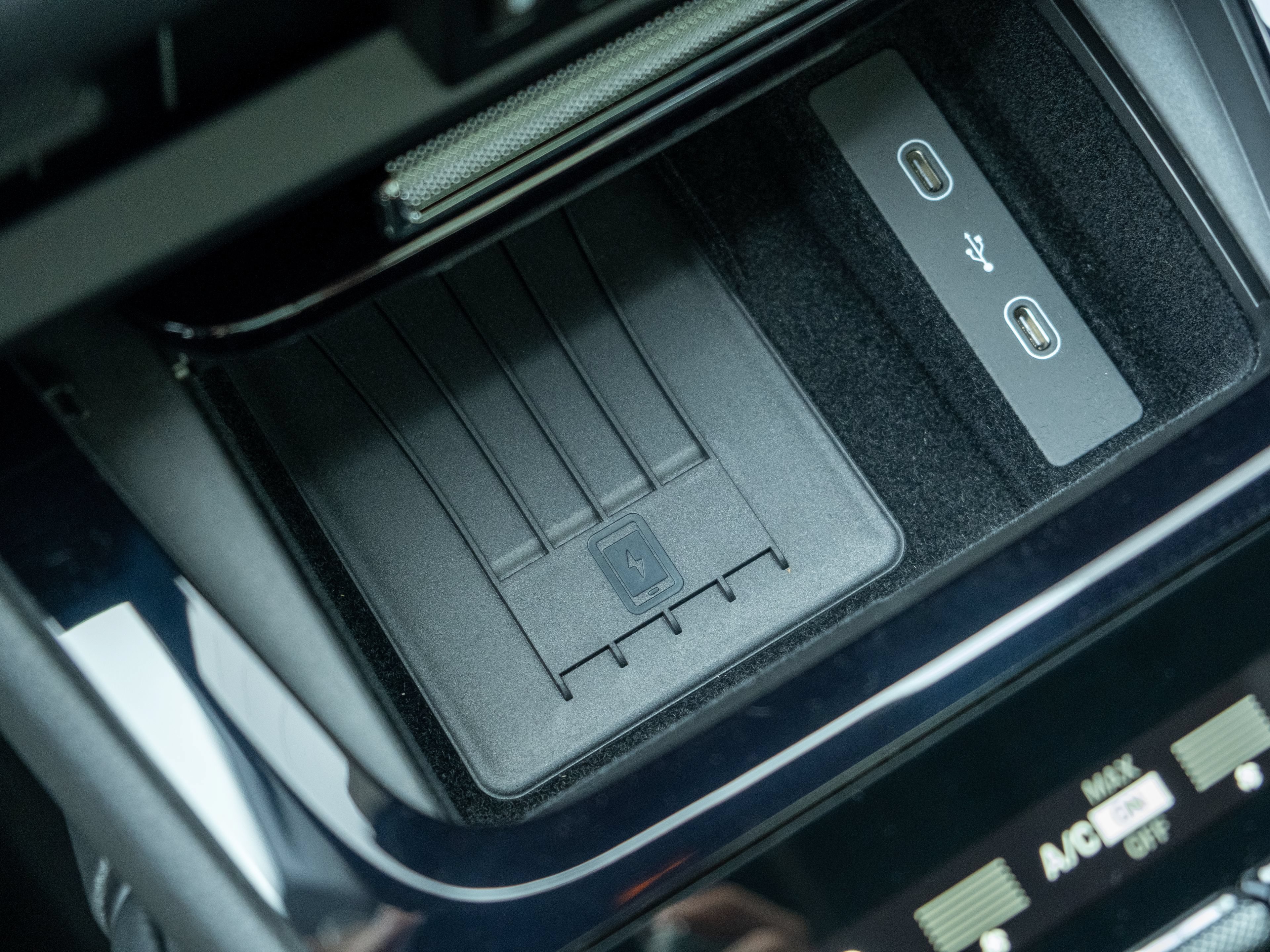 New 2026 Porsche Cayenne S AWD/4WD image 35