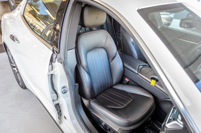 Used 2019 Maserati Ghibli S image 45