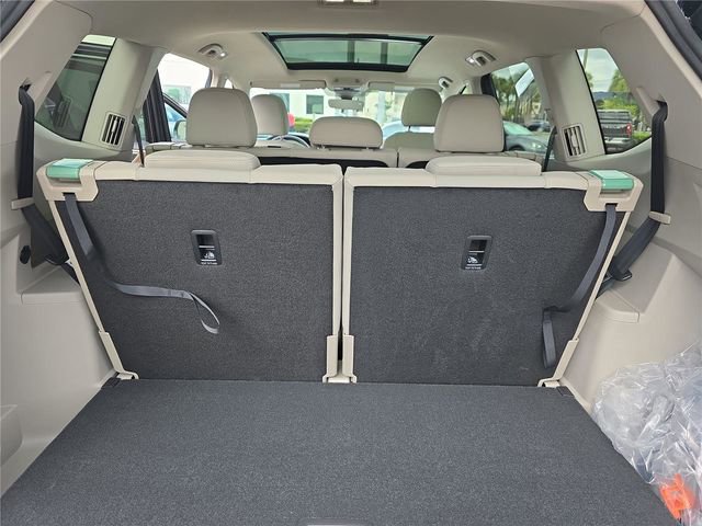 New 2026 Volkswagen Atlas SE image 30