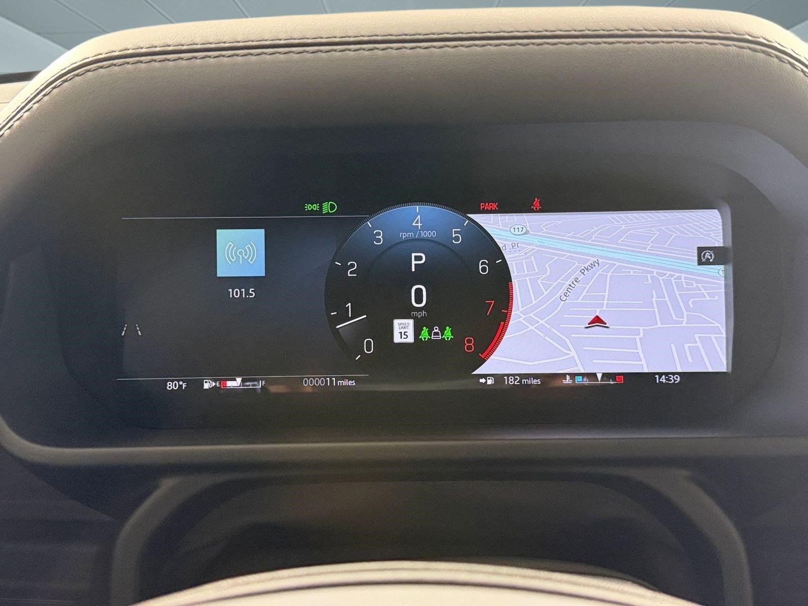 New 2026 Land Rover Defender 110 OCTA AWD/4WD image 17