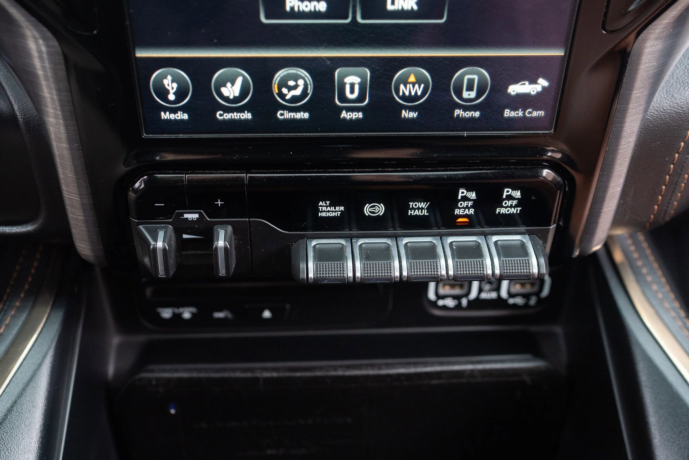 Used 2019 RAM 3500 Limited image 34