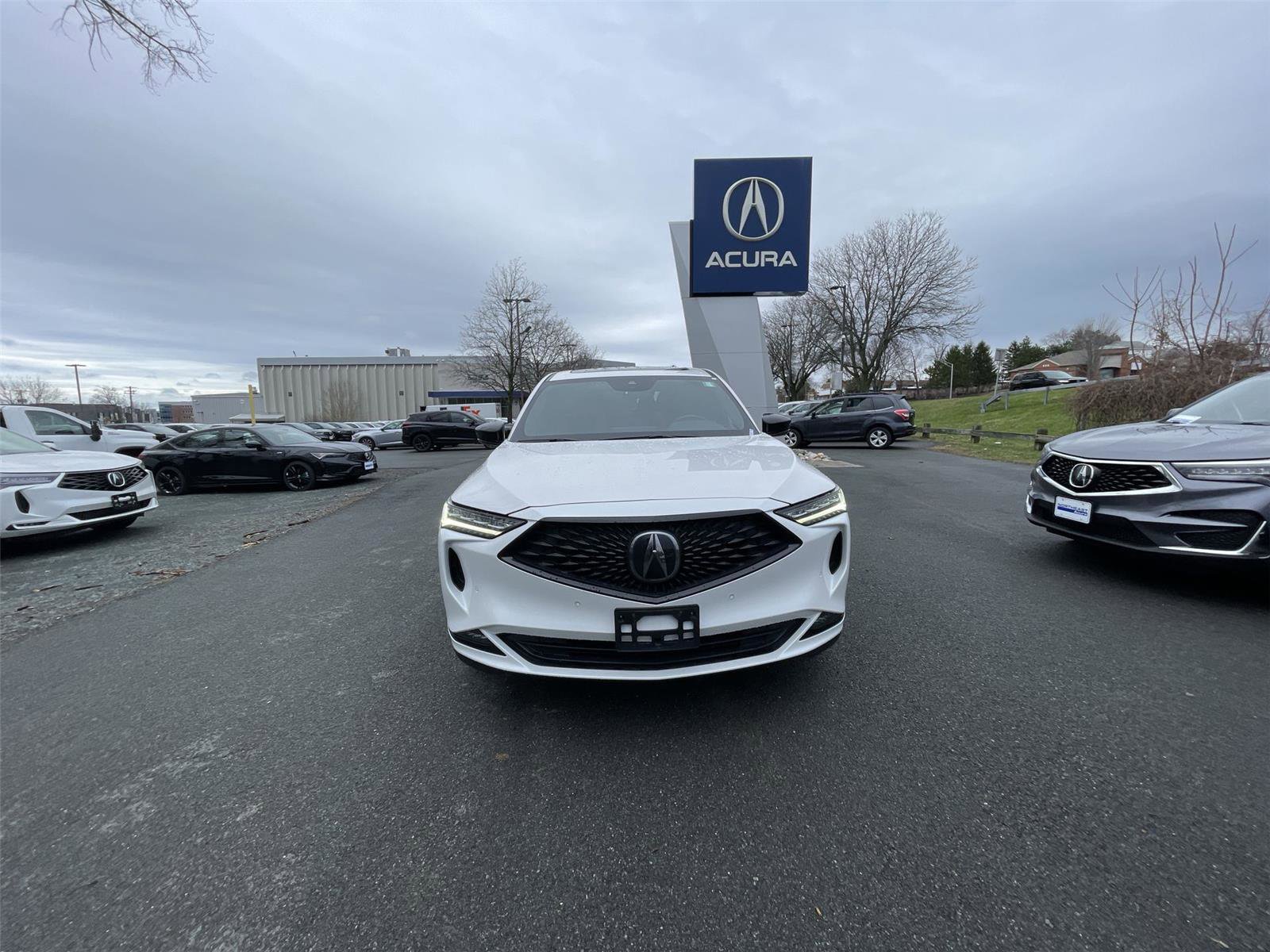 Used 2023 Acura MDX A-Spec image 29