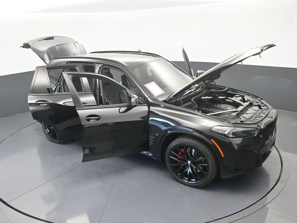 Used 2024 BMW X5 sDrive40i w/ M Sport Package image 77