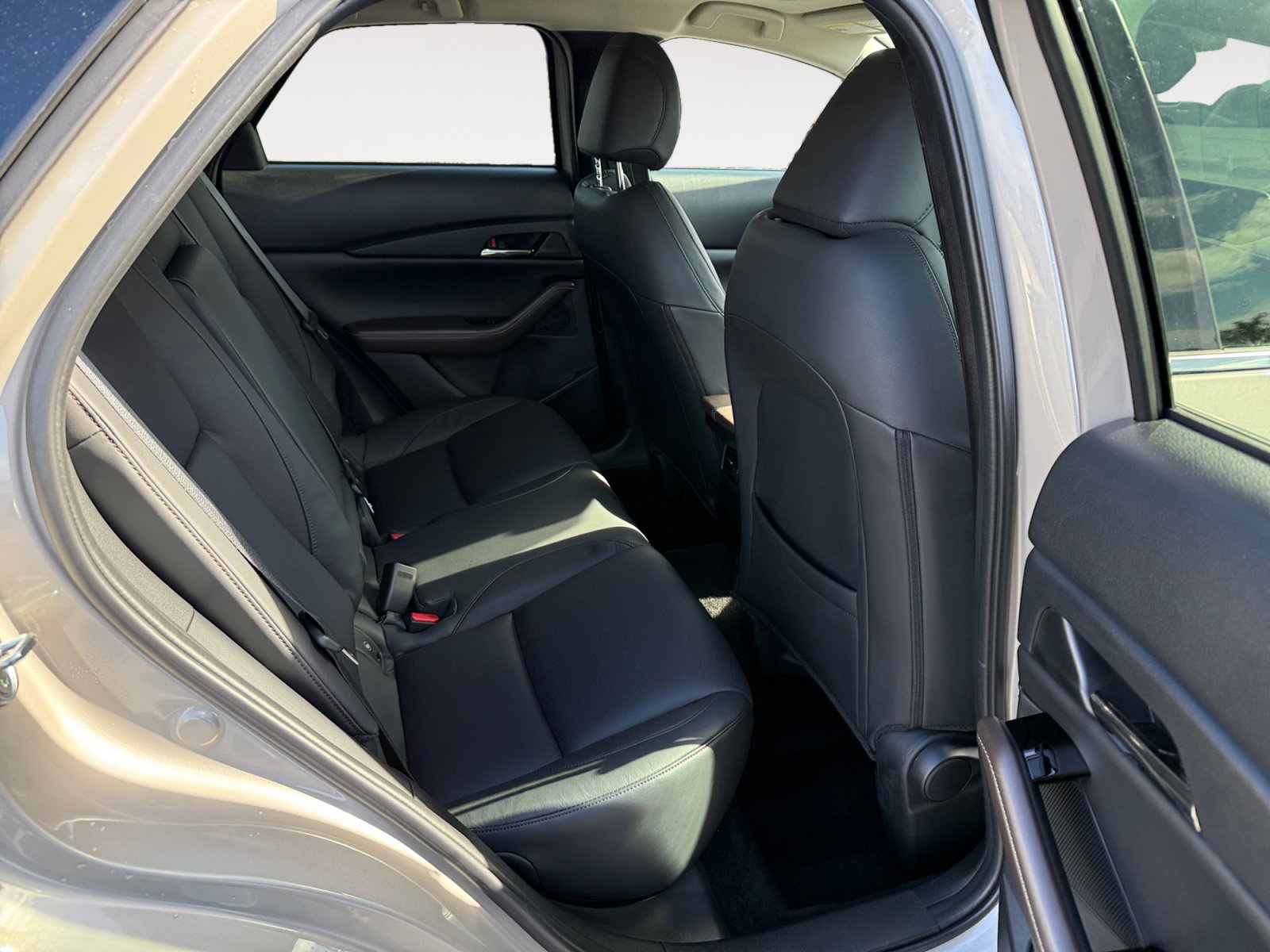 Certified 2023 MAZDA CX-30 AWD 2.5 S w/ Premium Package image 18