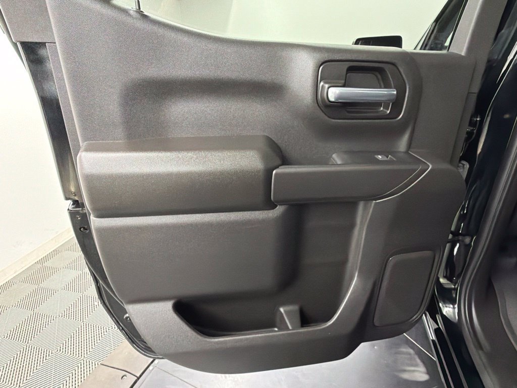 Used 2025 Chevrolet Silverado 1500 Custom RWD image 37