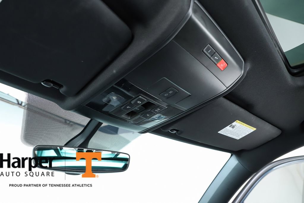 Used 2023 Volkswagen Atlas Cross Sport SE w/ Panoramic Sunroof Package FWD image 26