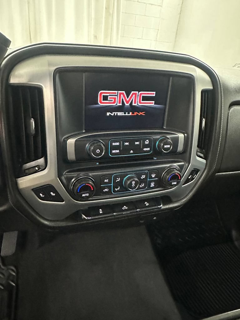 Used 2019 GMC Sierra 2500 SLE w/ SLE Preferred Package AWD/4WD image 16