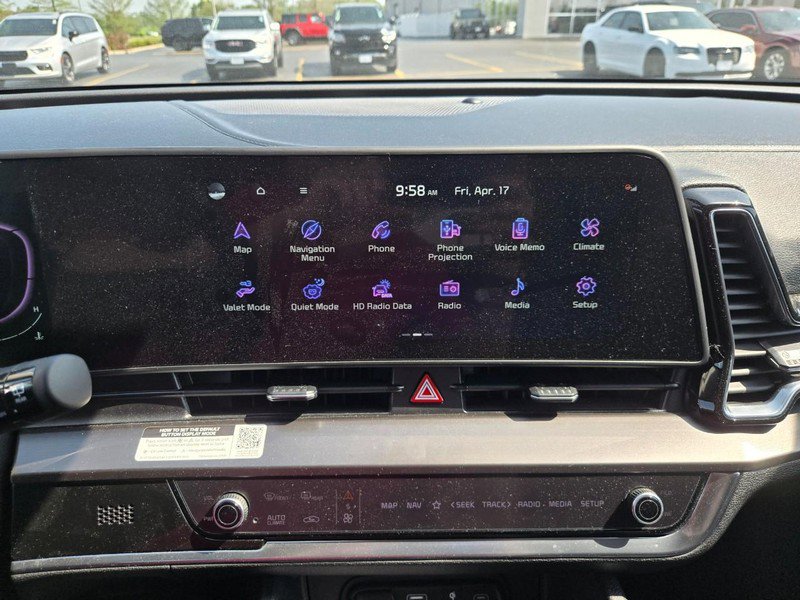 Used 2023 Kia Sportage EX FWD image 12