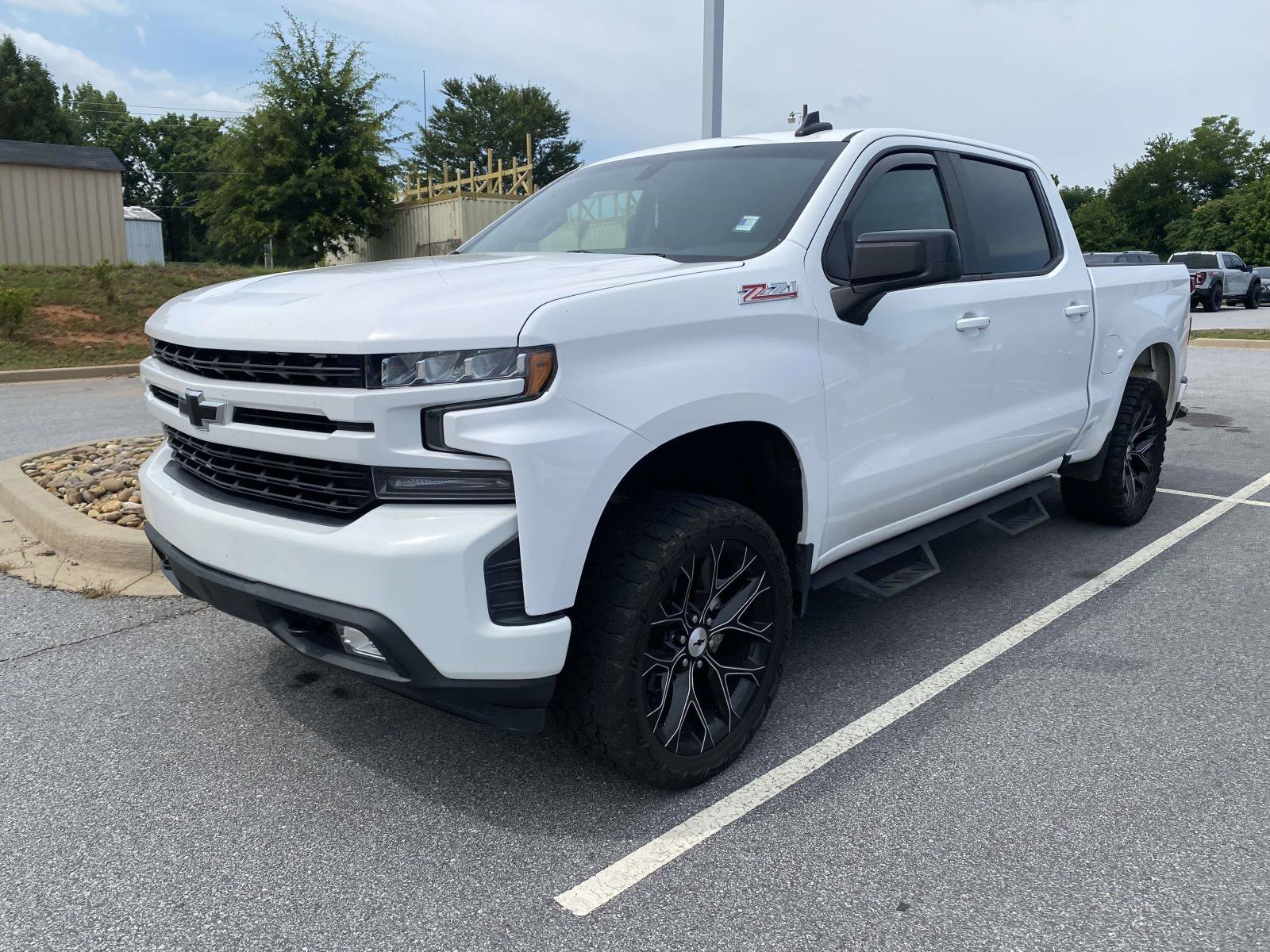 Used 2019 Chevrolet Silverado 1500 RST w/ All-Star Edition AWD/4WD image 3