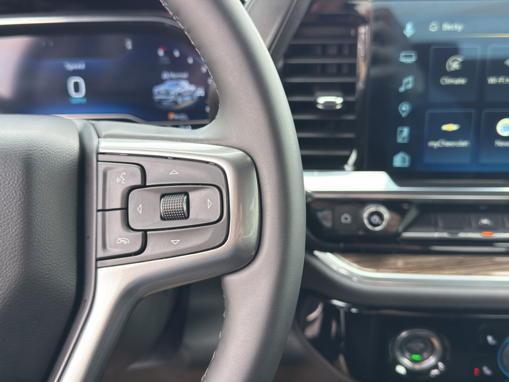 Used 2024 Chevrolet Silverado 1500 LT image 32