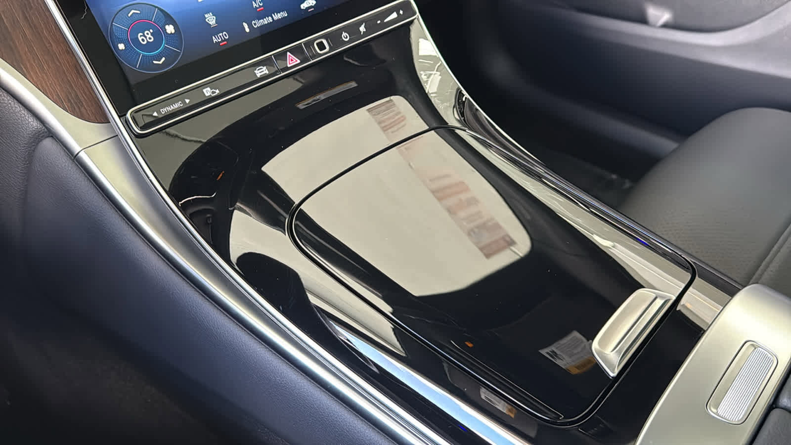 Certified 2026 Mercedes-Benz GLC 300 4MATIC image 23