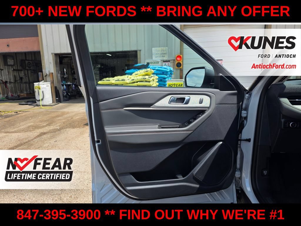 New 2026 Ford Explorer Active w/ Active Comfort Package AWD/4WD image 12