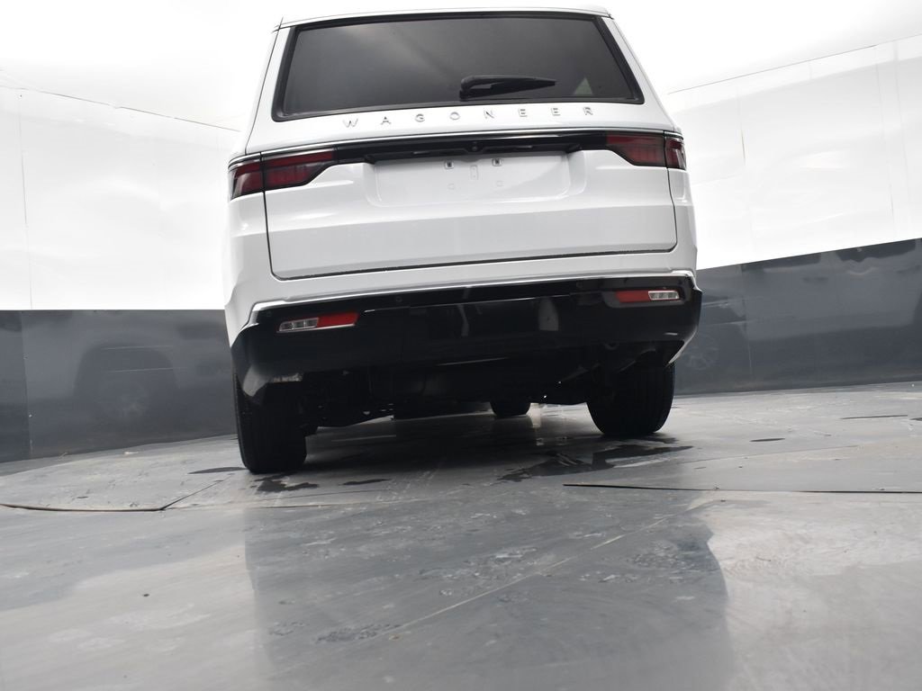 Used 2024 Jeep Wagoneer 4WD w/ Convenience Group I image 26