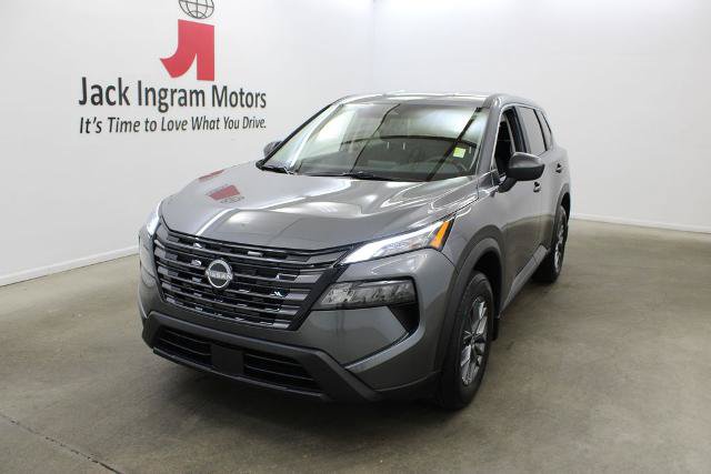 Certified 2026 Nissan Rogue S FWD image 2
