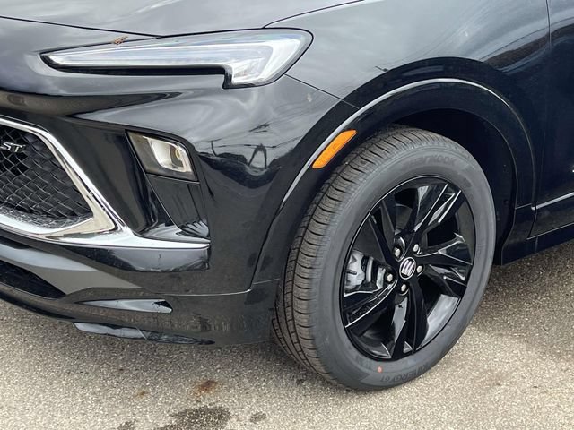New 2026 Buick Encore GX Sport Touring FWD image 9