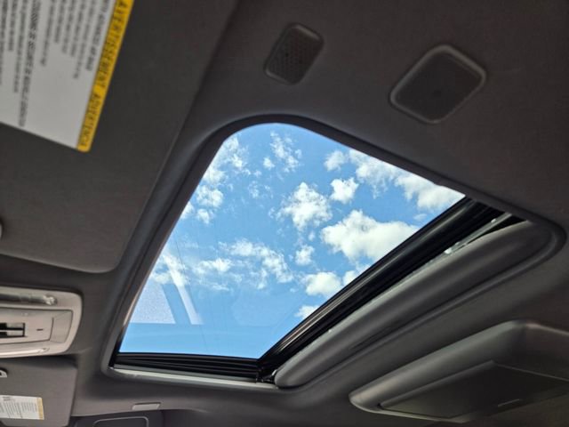 Used 2023 Toyota Sienna Platinum FWD image 12