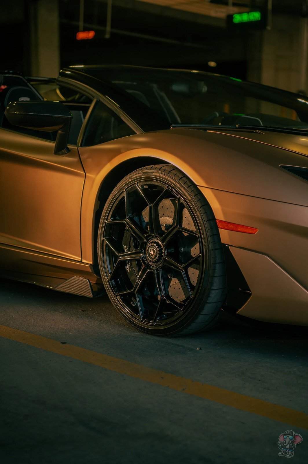 Used 2021 Lamborghini Aventador SVJ AWD/4WD image 18