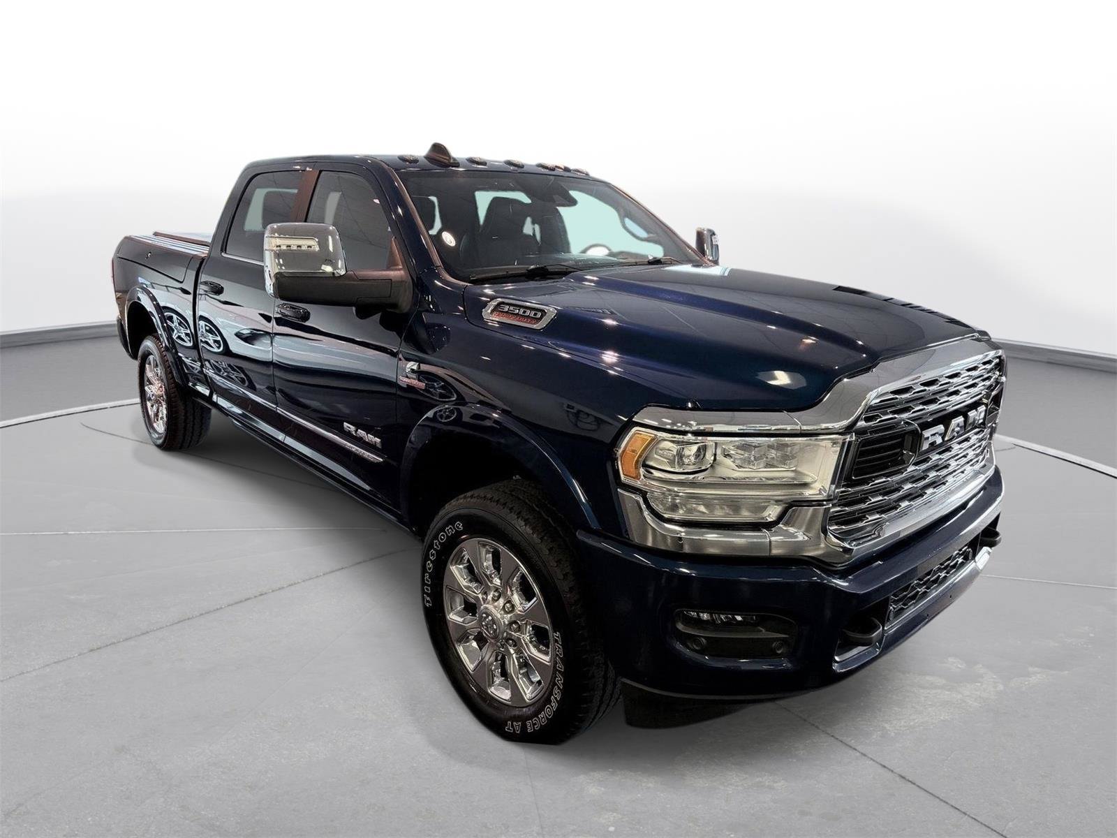 Used 2024 RAM 3500 Limited AWD/4WD image 8