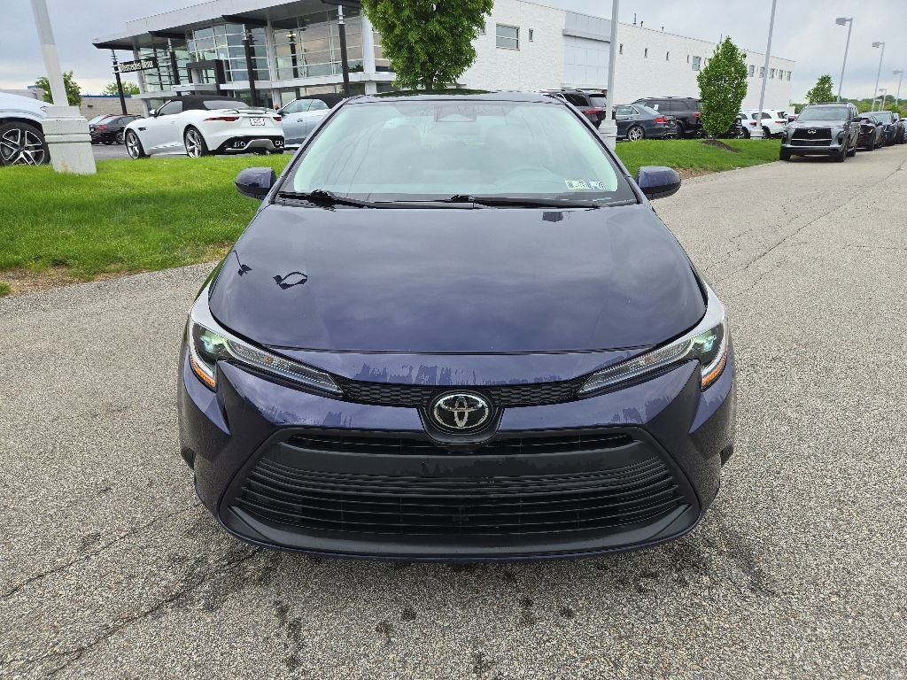 Used 2023 Toyota Corolla LE FWD image 8