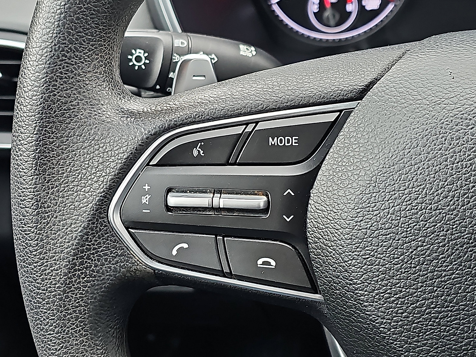 Used 2023 Hyundai Santa Fe SE w/ Cargo Package image 20