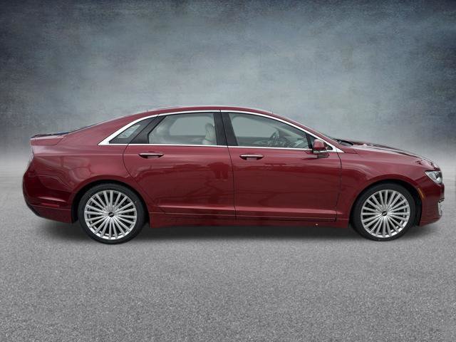 Used 2017 Lincoln MKZ Reserve FWD image 6