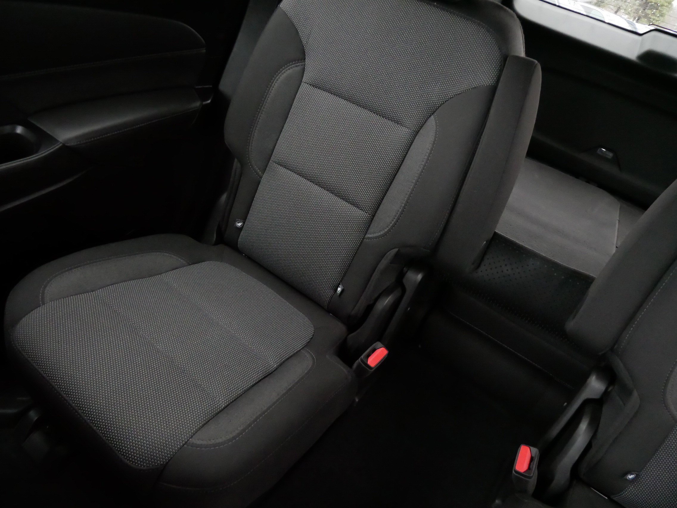 Used 2023 Chevrolet Traverse LT image 12