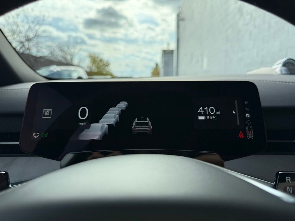 New 2025 Volvo EX90 Ultra image 16