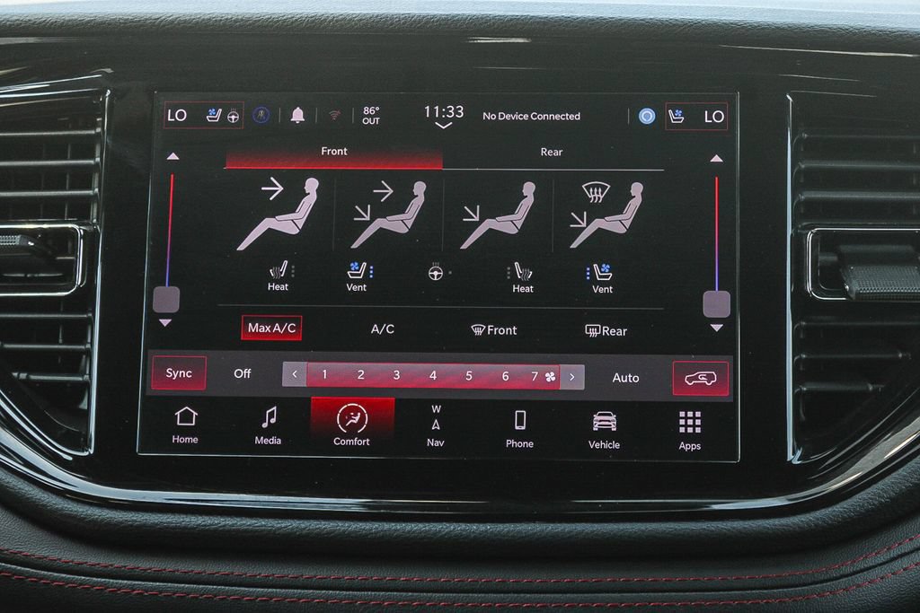 Used 2024 Dodge Durango GT AWD/4WD image 16