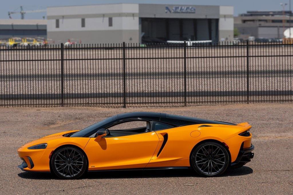 Used 2025 McLaren GTS RWD image 15