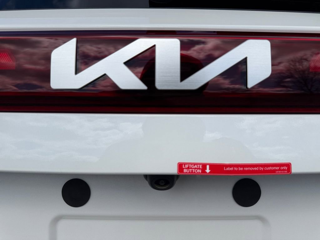 New 2026 Kia Seltos S AWD/4WD image 17