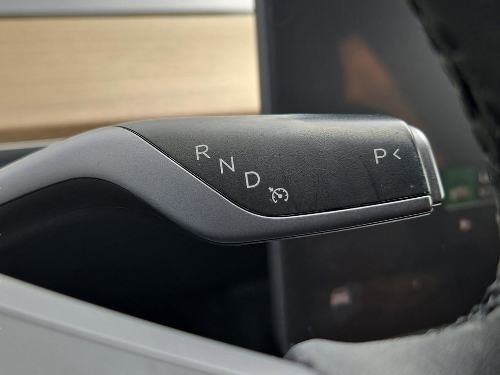 Used 2022 Tesla Model 3 Performance image 23