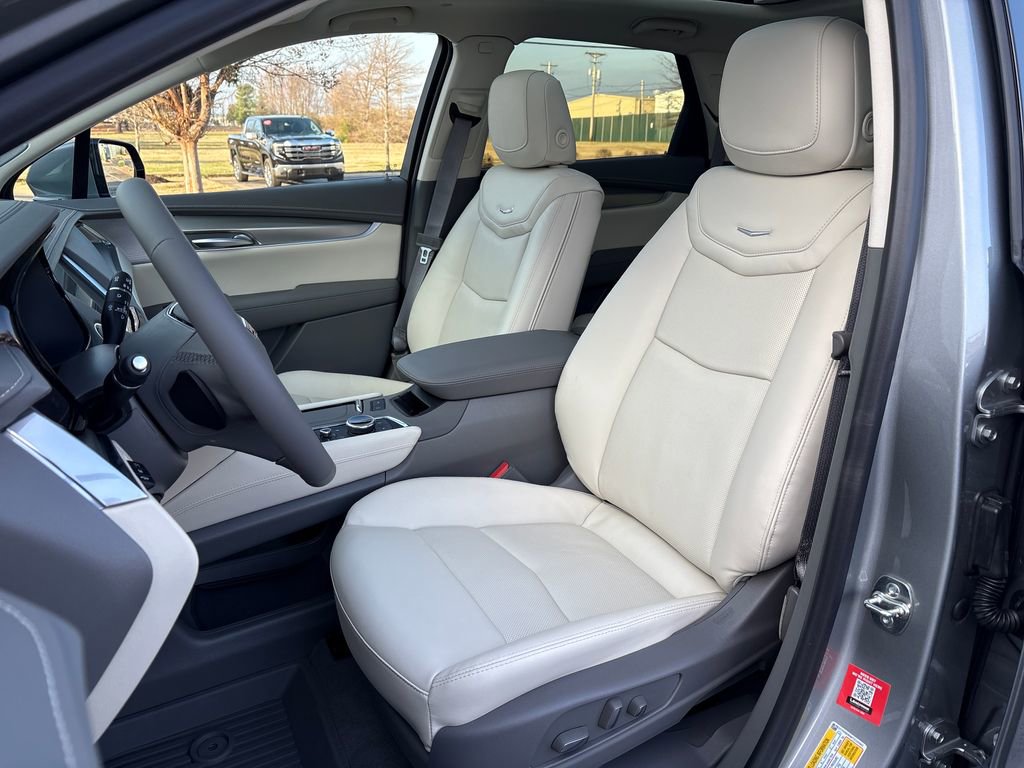 New 2026 Cadillac XT5 Premium Luxury w/ Driver Assist Package image 16