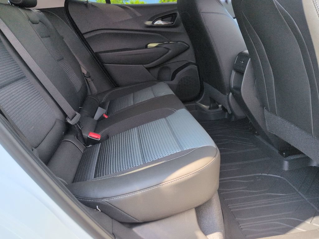 New 2026 Chevrolet Trax LT w/ Driver Confidence Package FWD image 23