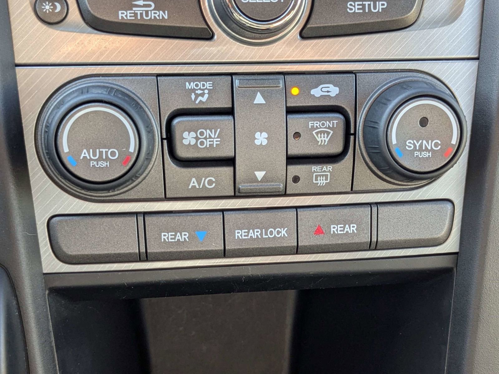 Used 2015 Honda Pilot LX image 22