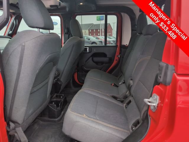 Used 2024 Jeep Gladiator Sport image 11