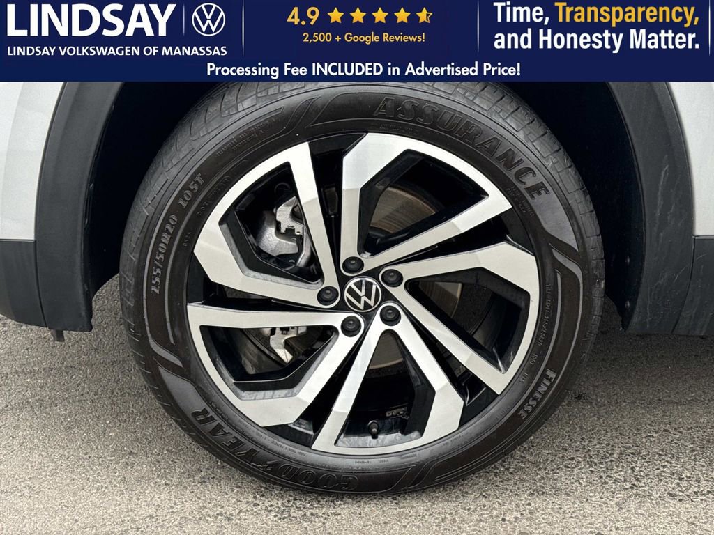 Certified 2023 Volkswagen Atlas Cross Sport SEL image 8