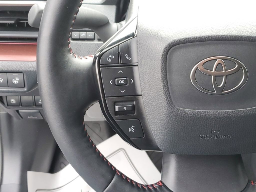 Used 2024 Toyota Prius Prime XSE image 15