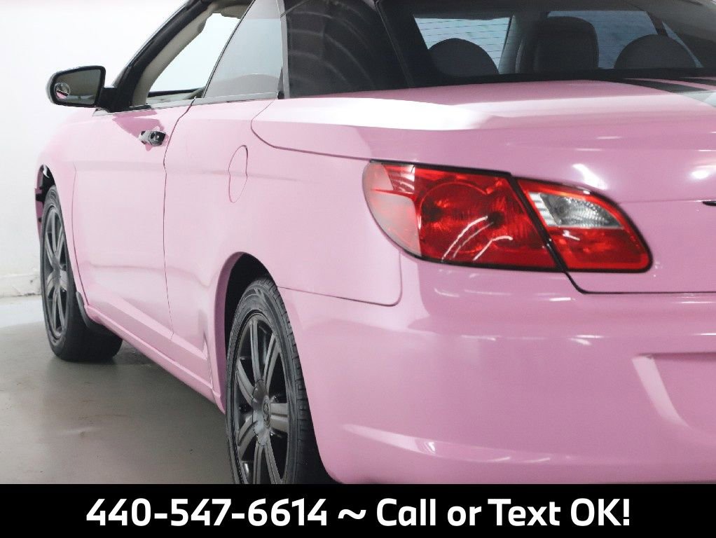 Used 2010 Chrysler Sebring Limited image 6