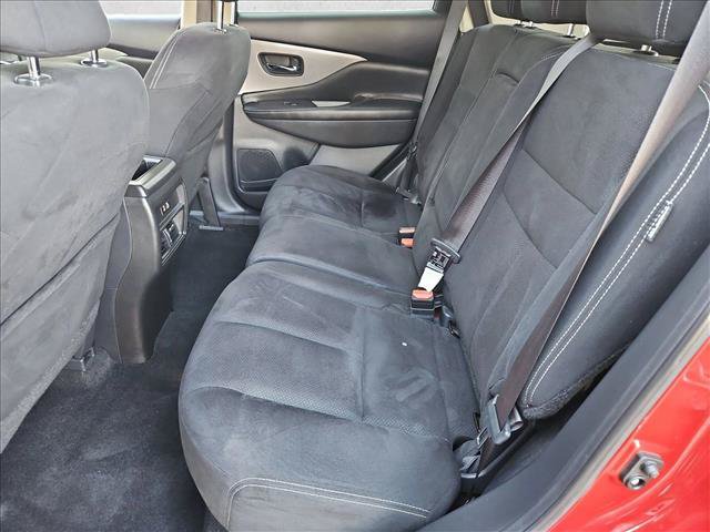 Used 2019 Nissan Murano SV FWD image 18