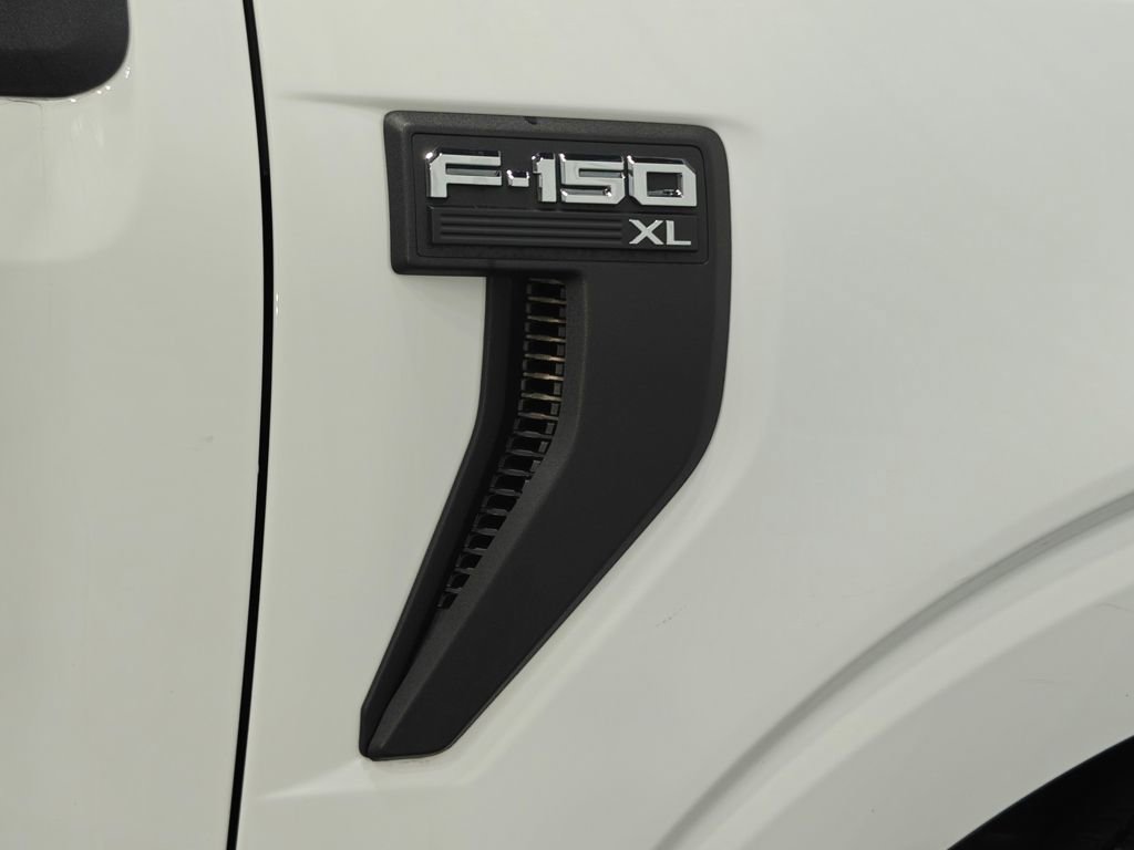 Used 2023 Ford F150 XL image 39