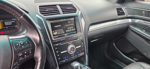 Used 2016 Ford Explorer Sport w/ Equipment Group 401A AWD/4WD image 15